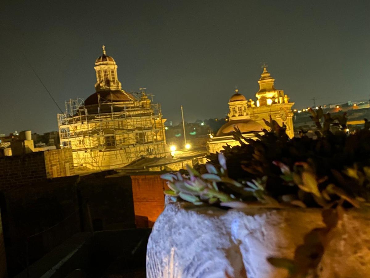 Casa Maria Tereza Bed and Breakfast Cospicua Esterno foto